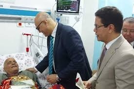 محافظ القليوبية ورئيس جامعة بنها يشاركان المرضى فرحة عيد الأضحى بمستشفى بنها الجامعي